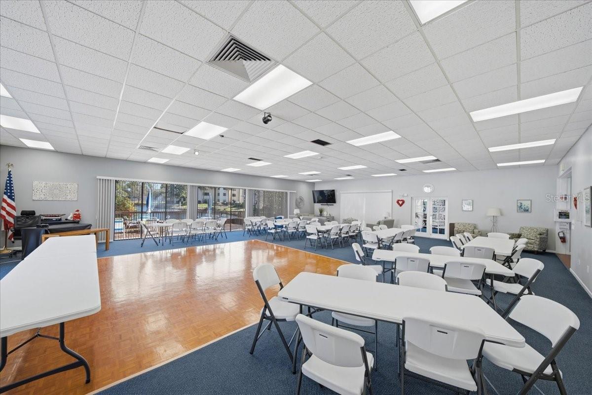 Clubhouse off the lake offering lots of activities!