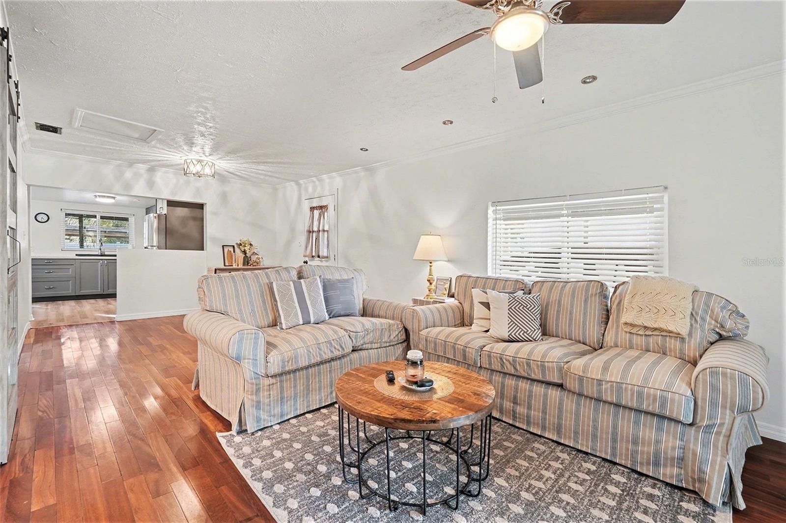 Living Room - 6305 S Macdill Ave, Tampa, FL 33611