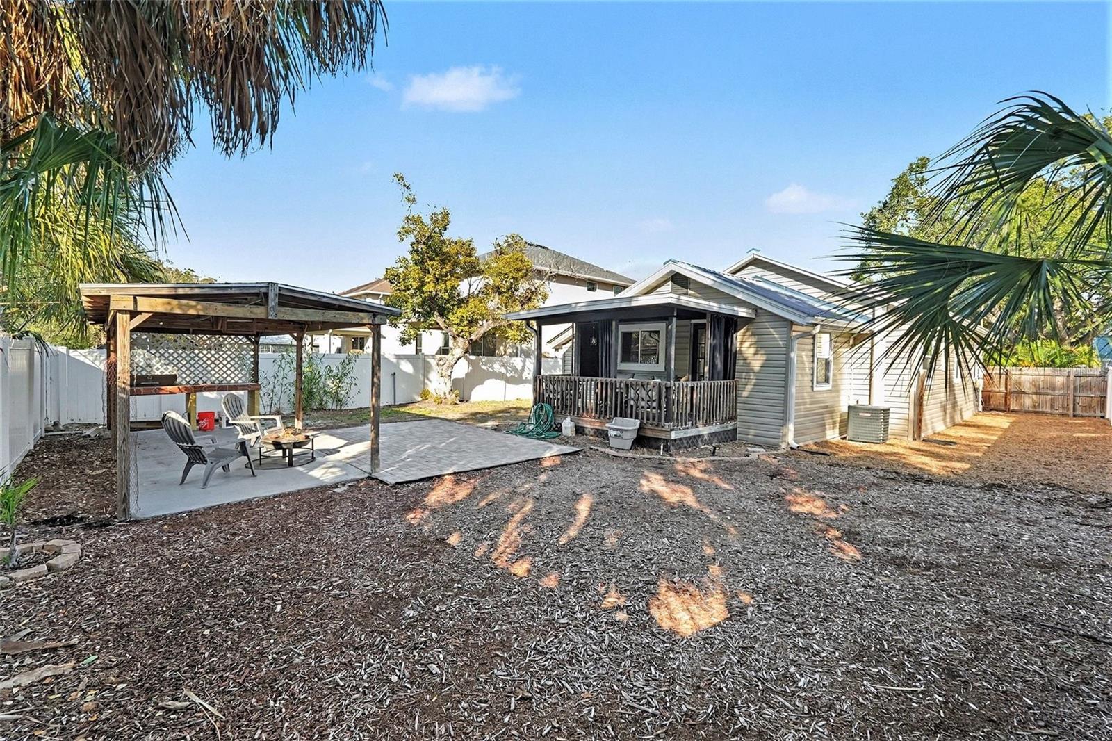 Backyard  - 6305 S Macdill Ave, Tampa, FL 33611