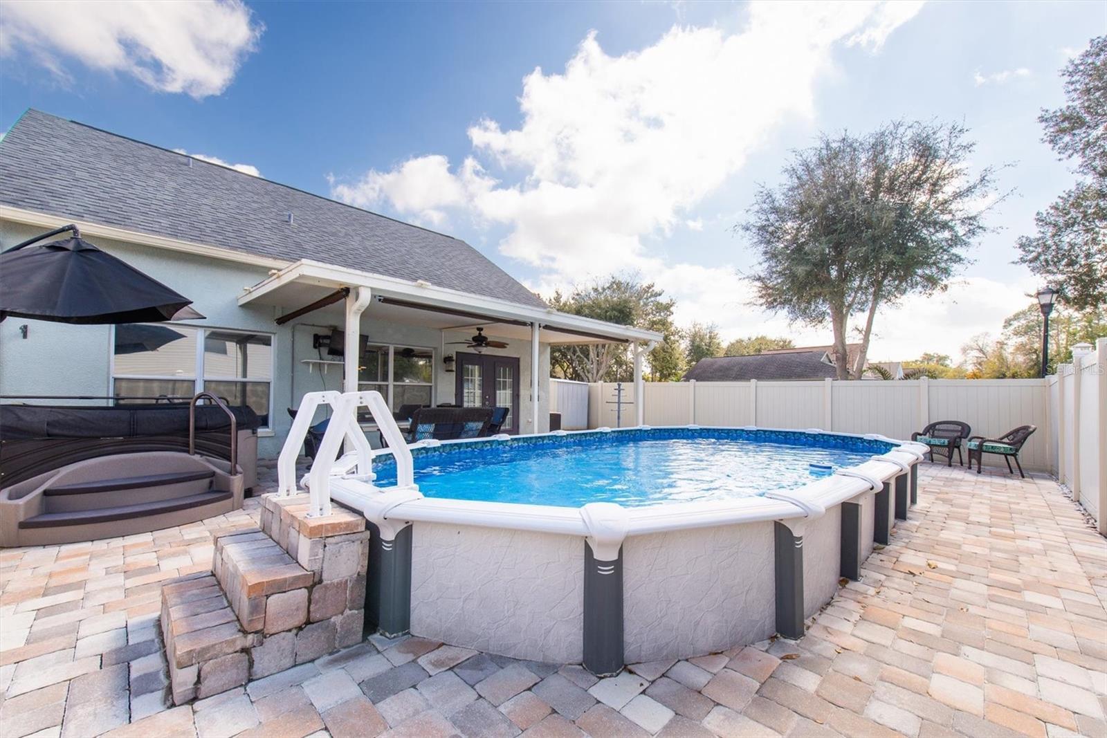 The porch & fencing have solar lighting for night-time fun.