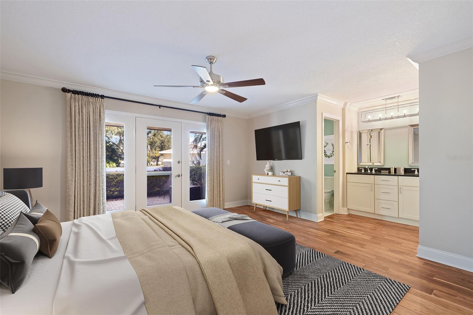 Virtually Stagged First Floor Suite