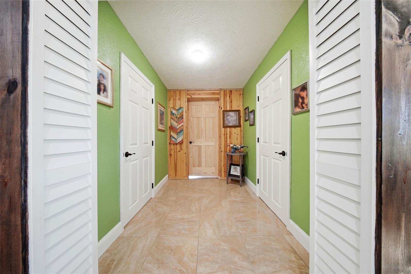 Hallway to Office/3rd Bedroom