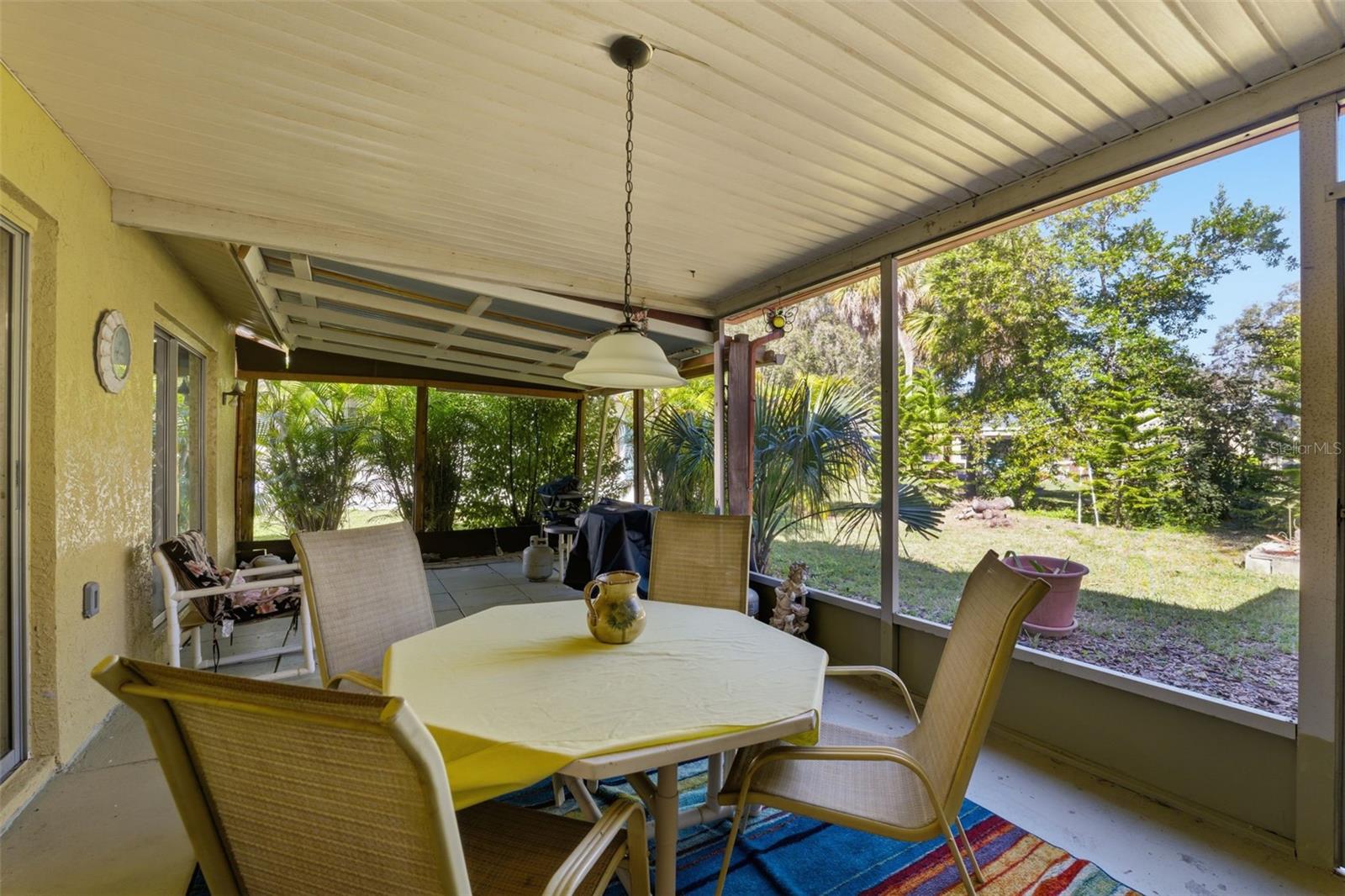 Oversized rear porch