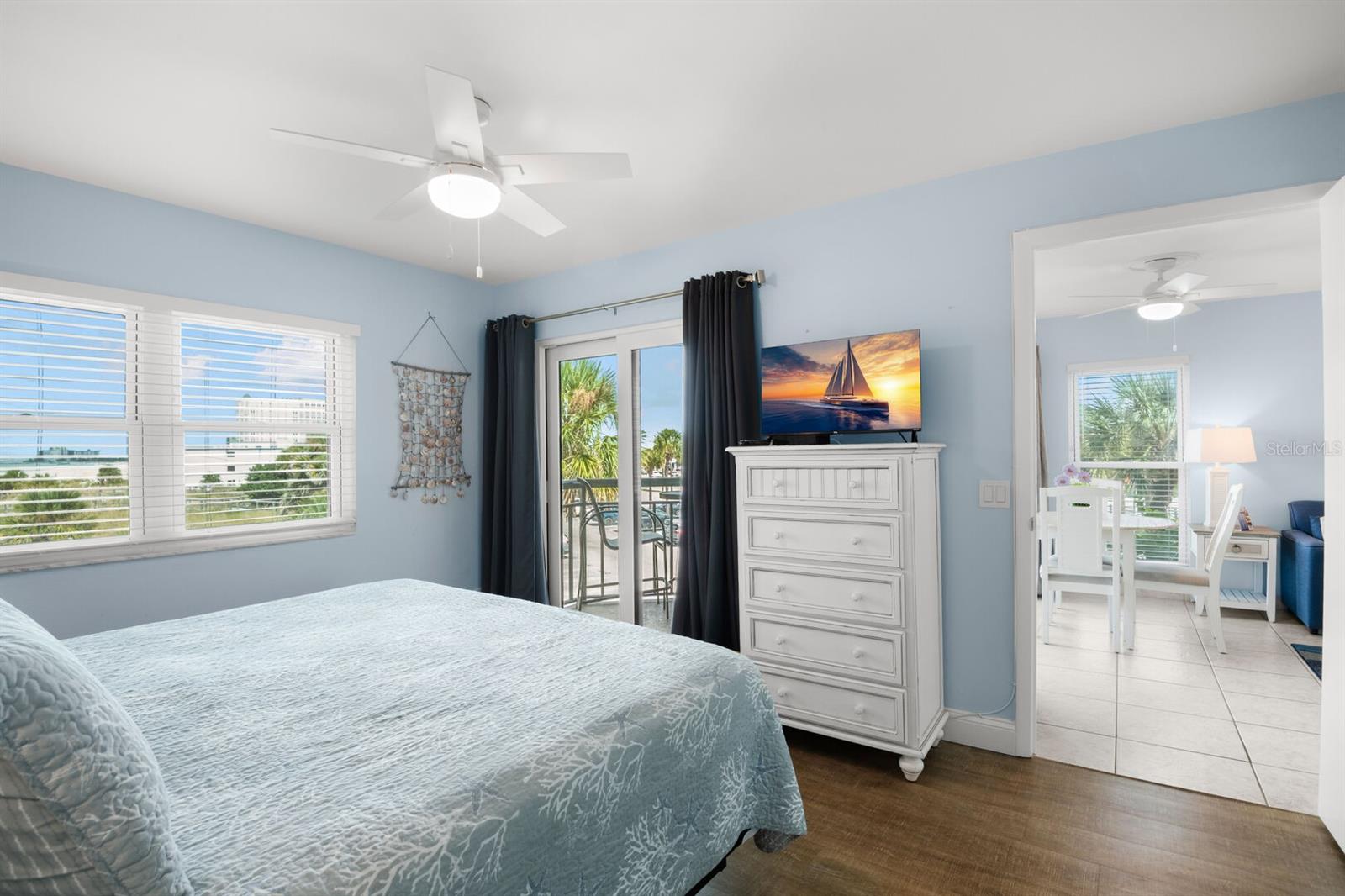 Bedroom with Balcony Access