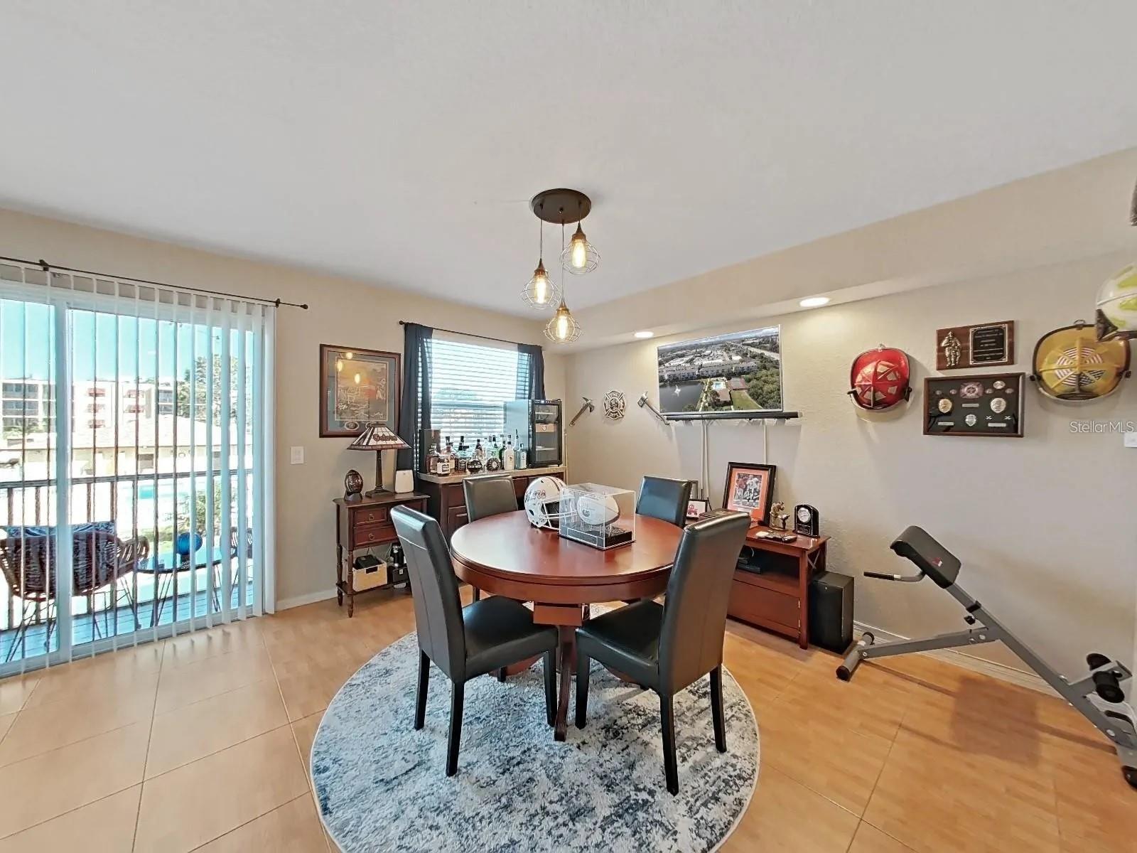 MEDIA ROOM/FAMILY ROOM