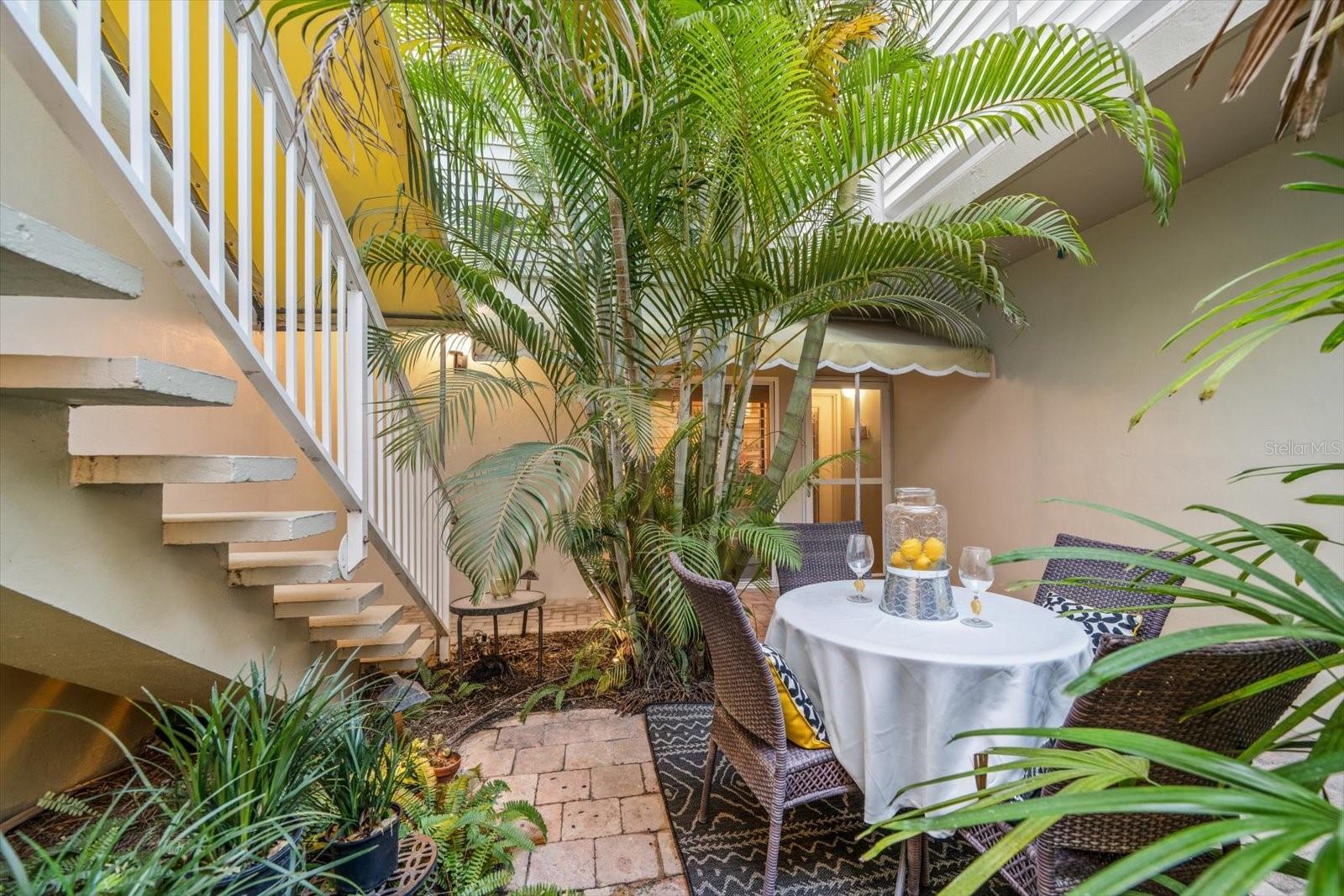 Staircase leads to 3rd bedroom retreat....very private!