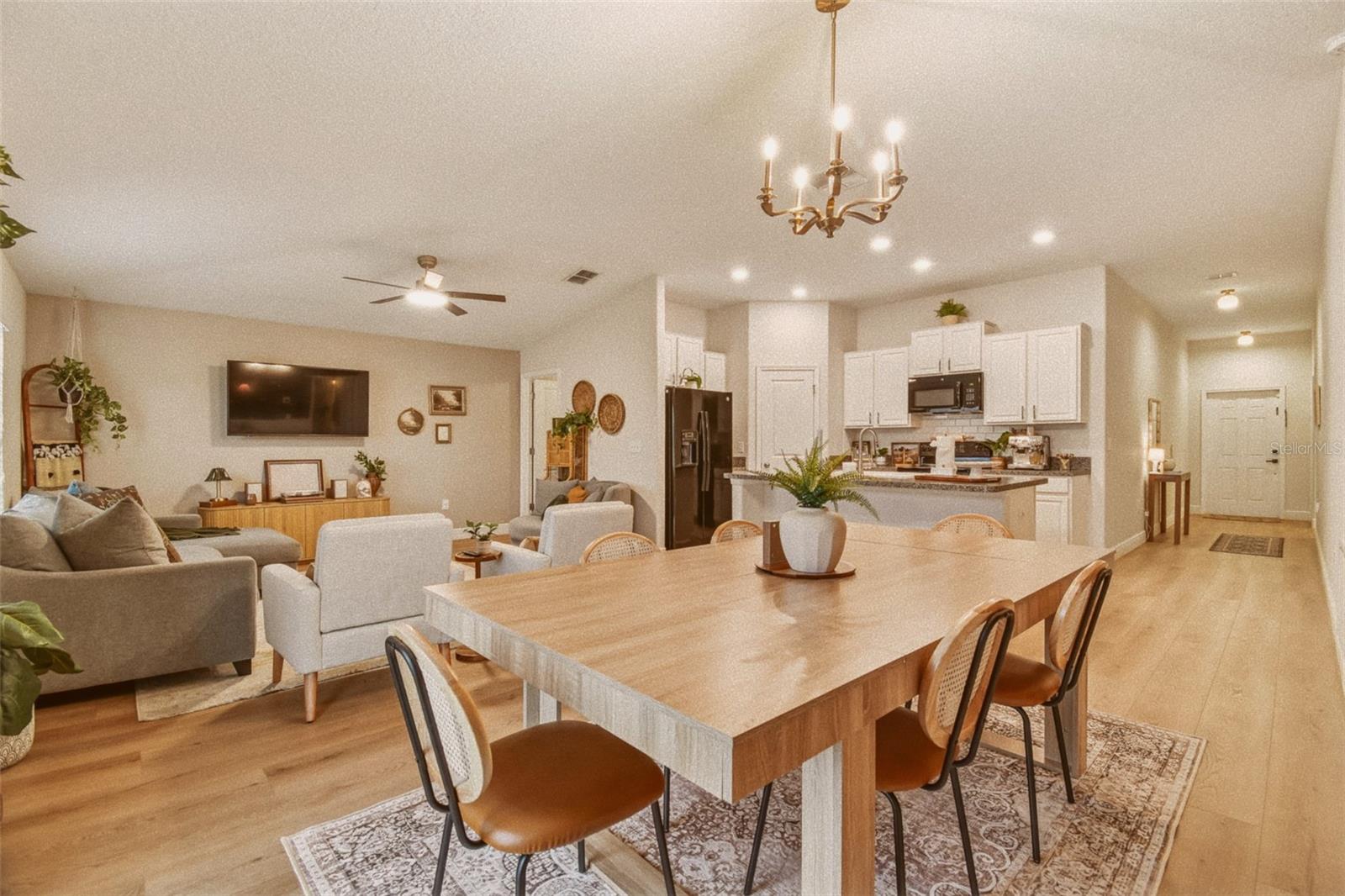 Open Concept Living!