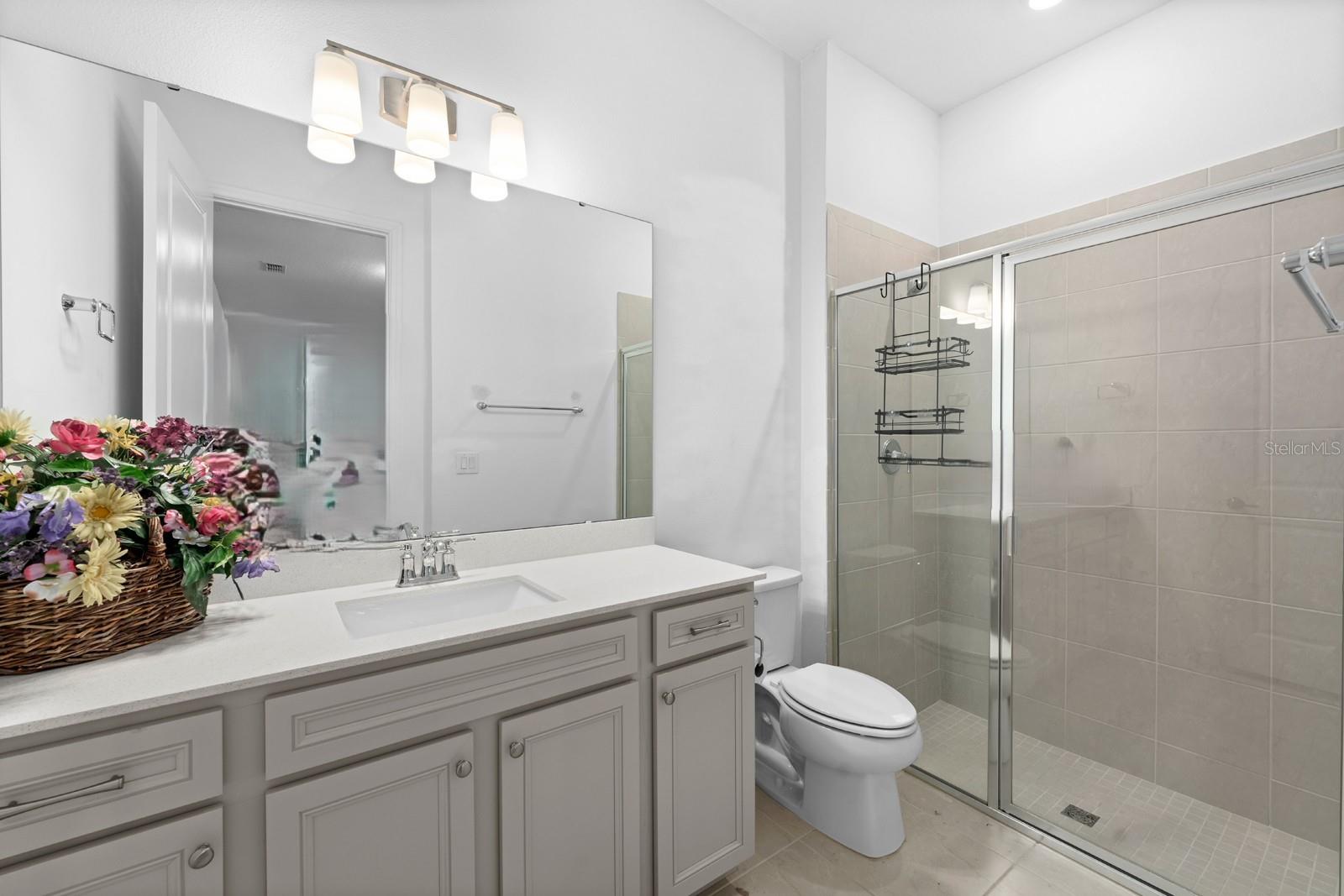 Full Bath (1) Downstairs