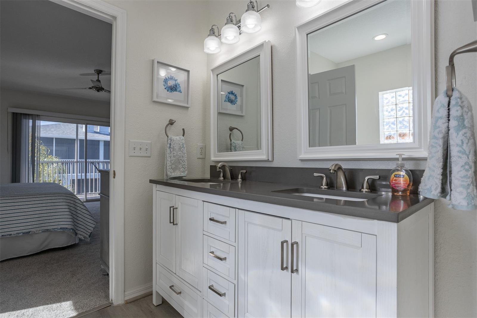 Double vanity primary bath