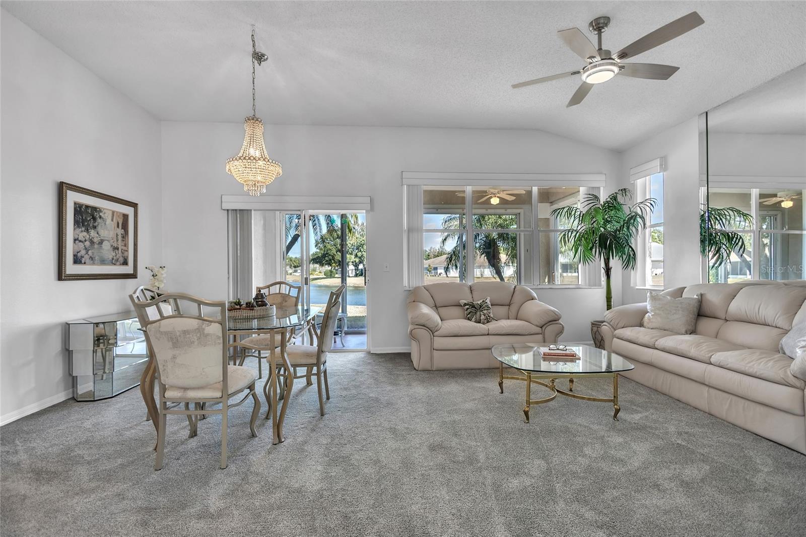 New 5 blade ceiling fax.