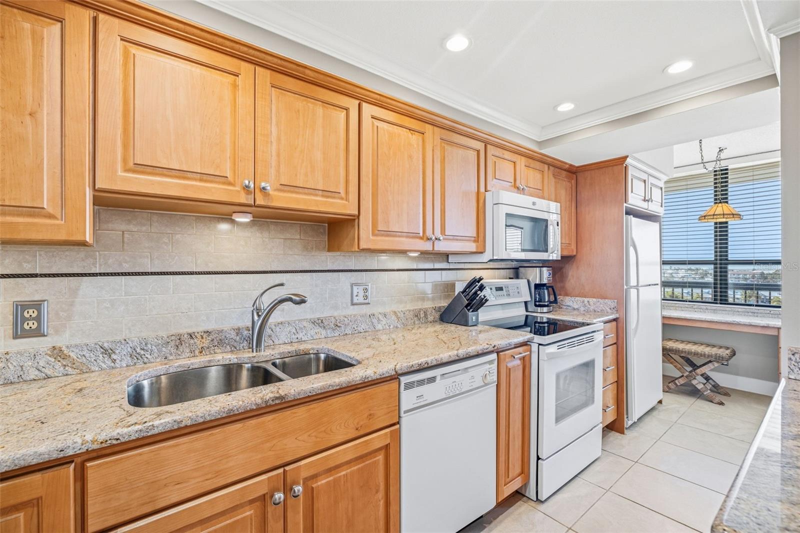 kitchen storage and office nook