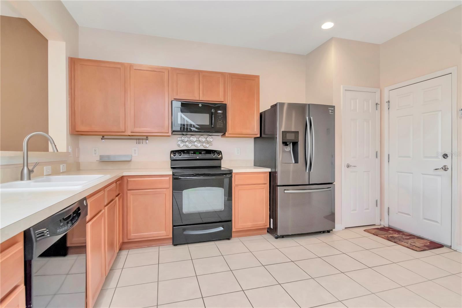 Kitchen View walking into Kkitchen from front door