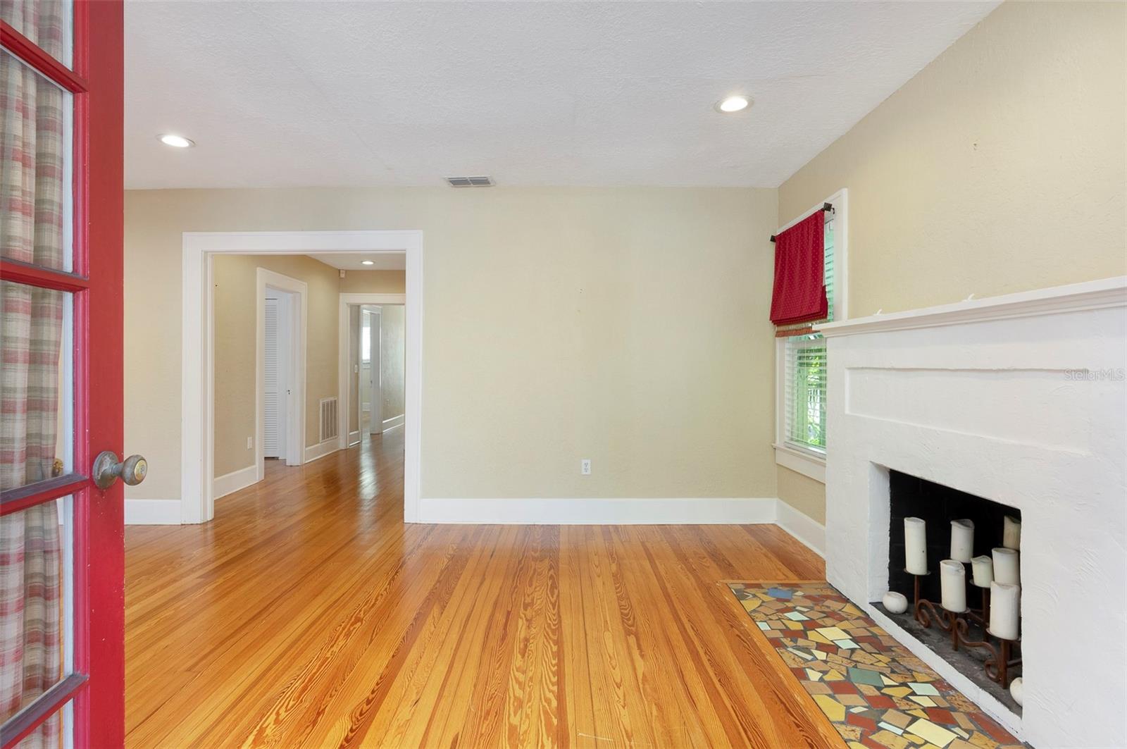 Entrance into Spacious Living Room