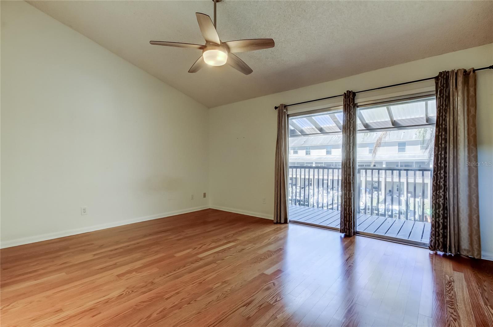 3rd Floor - Primary BR