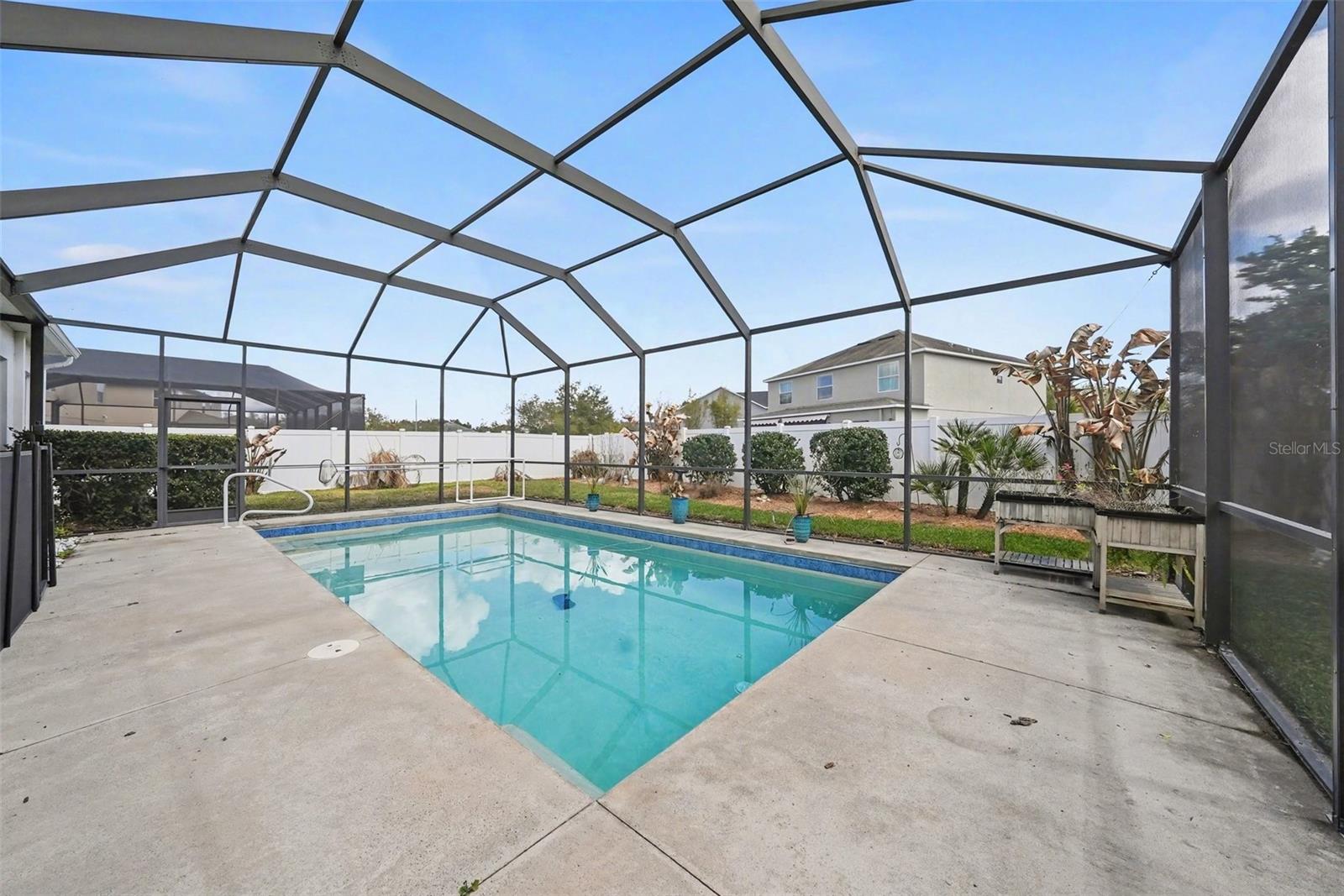 Pool cage replaced 2025