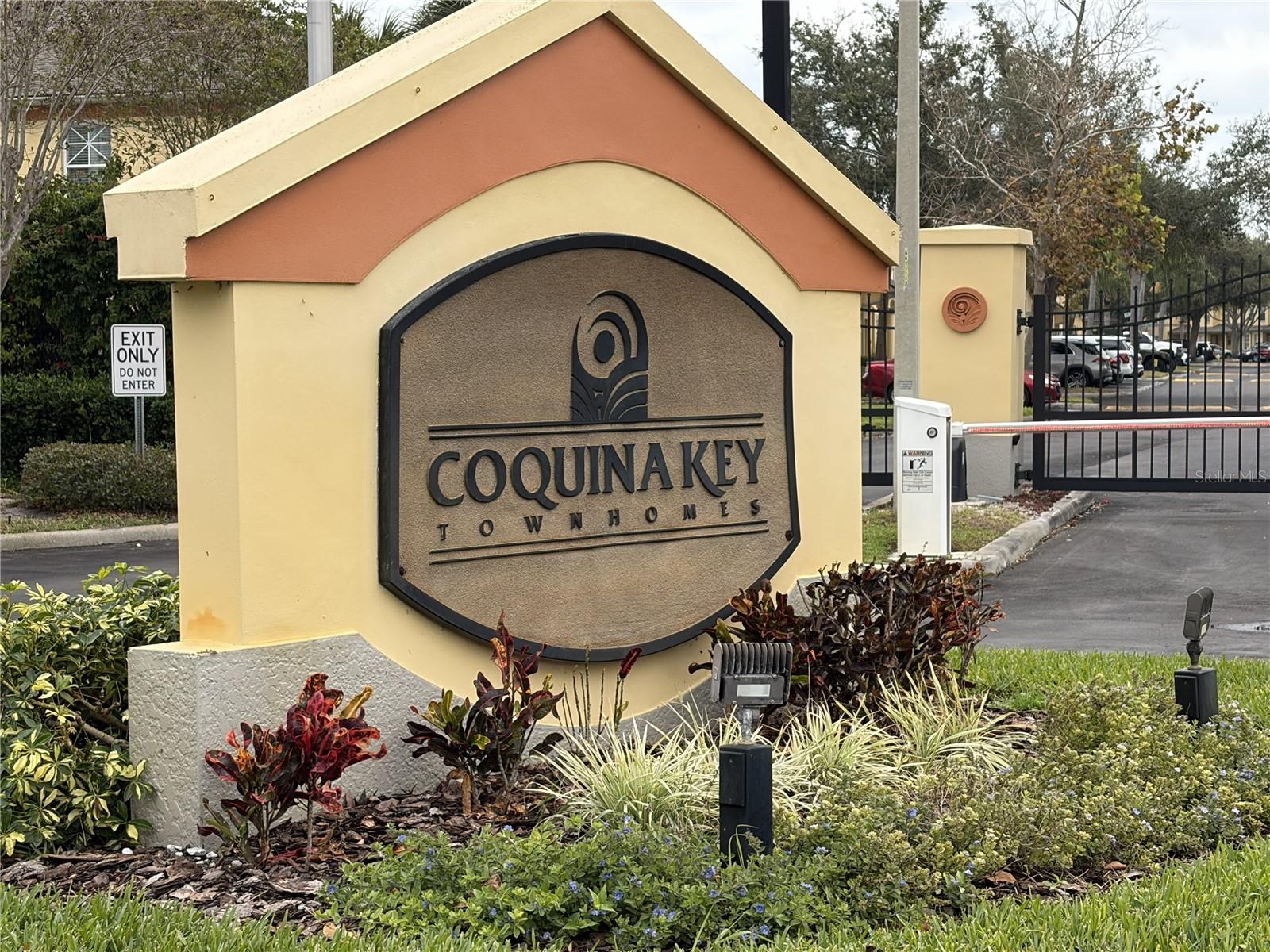 Entrance Sign