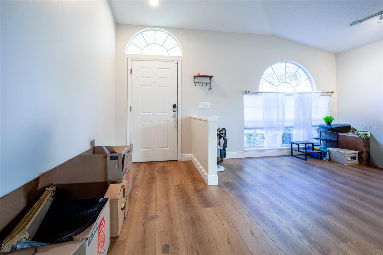 Entryway/Living Room