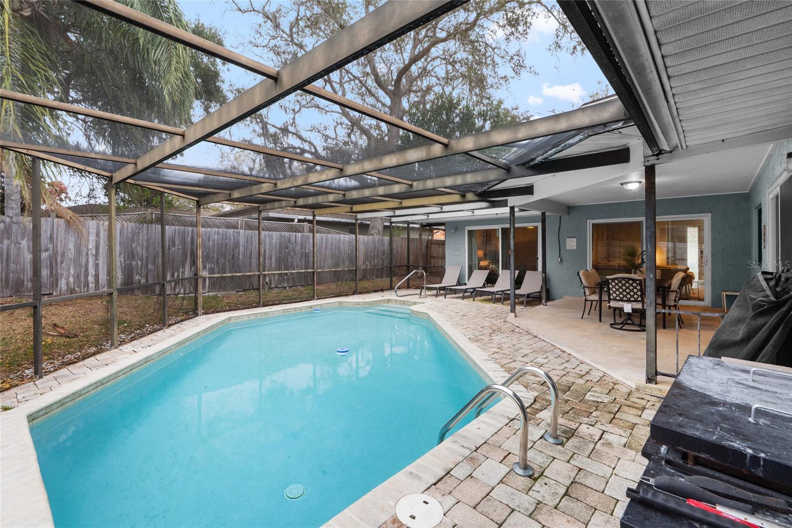 Heated Pool w/ Screened in Porch