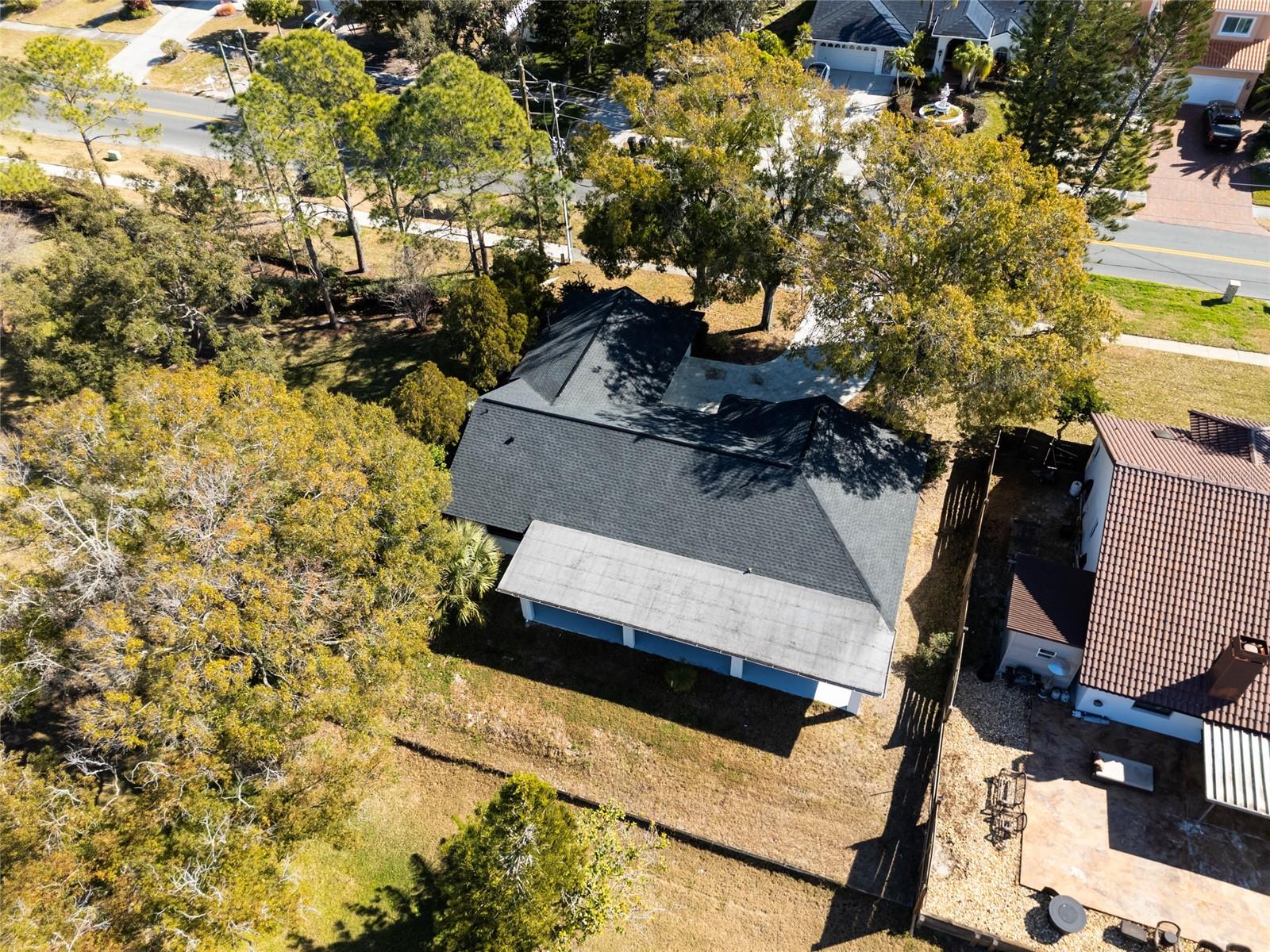 The property includes 0.23 acre of land