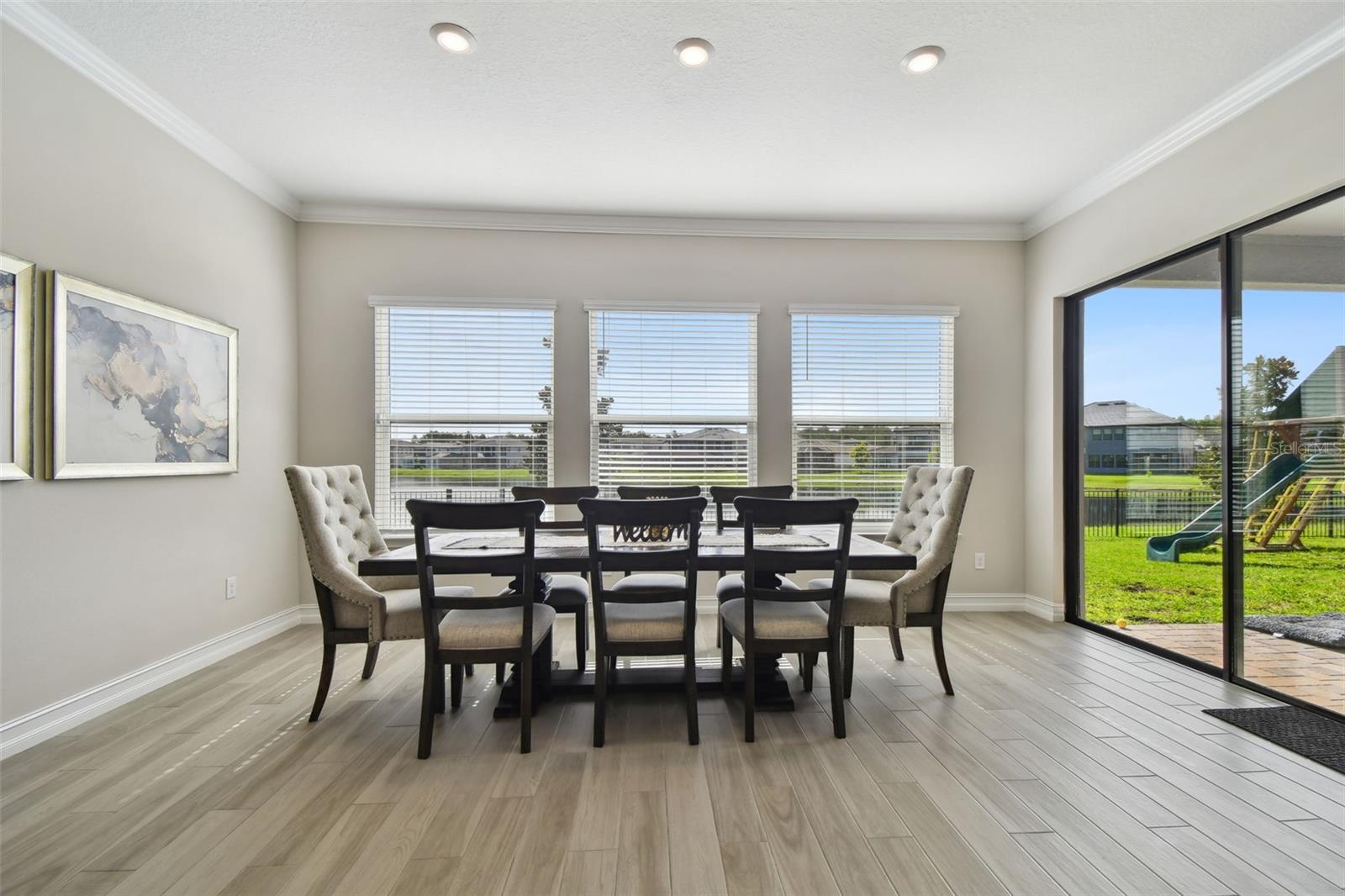Breakfast nook off of the kitchen