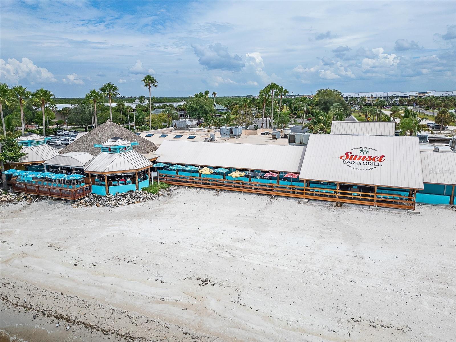 Sunset Grill & Tiki Bar