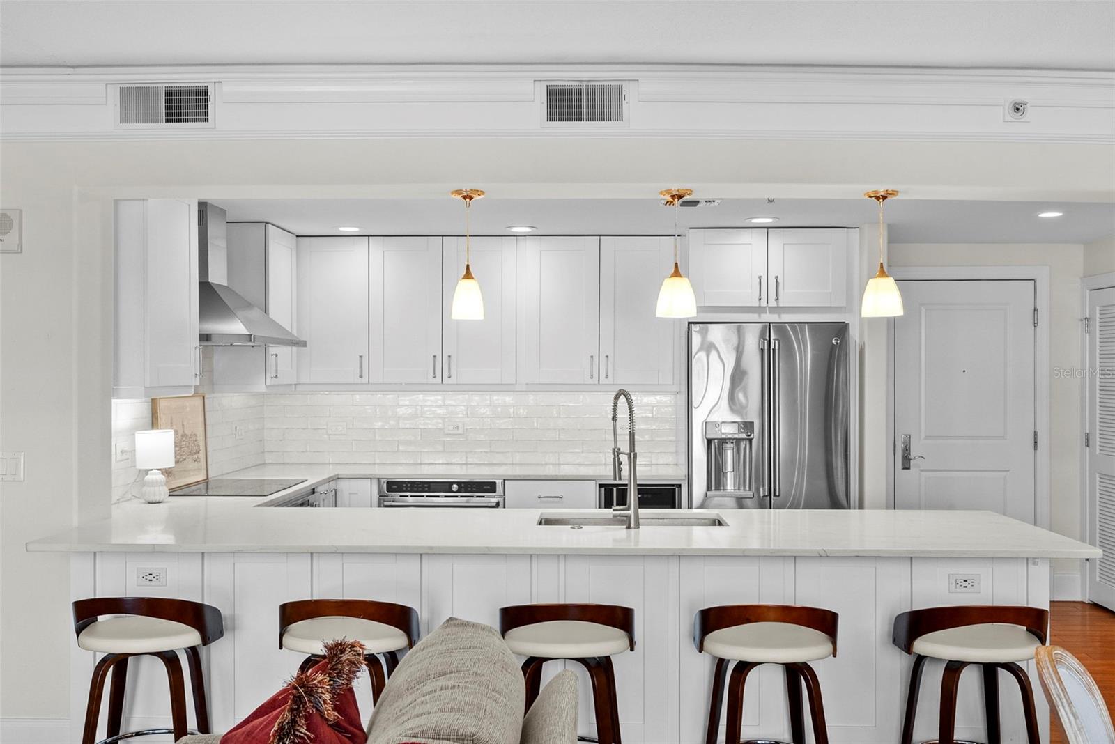 Eating space in Kitchen from living room