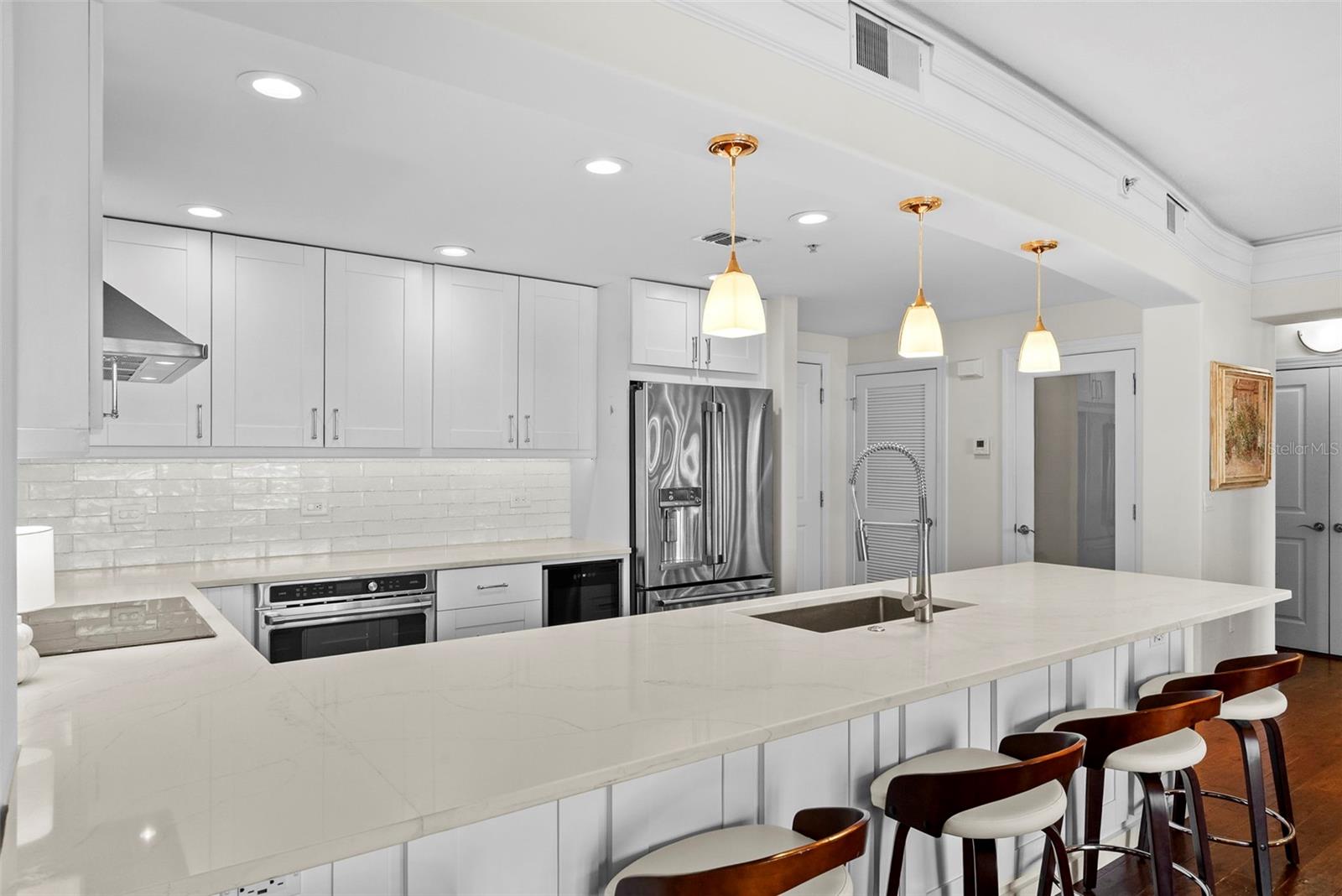 Kitchen Eating Space