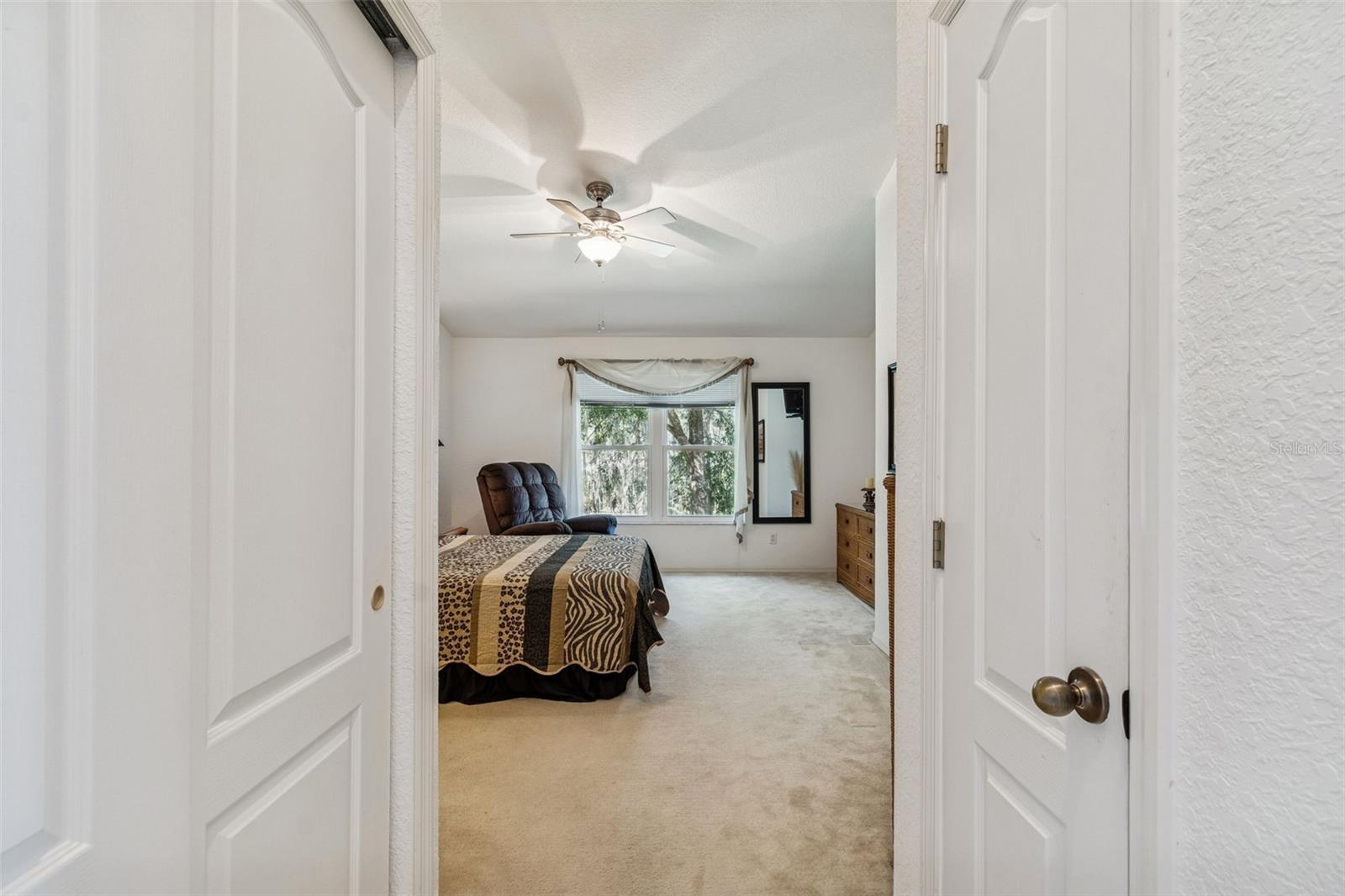 Primary suite with ensuite bath