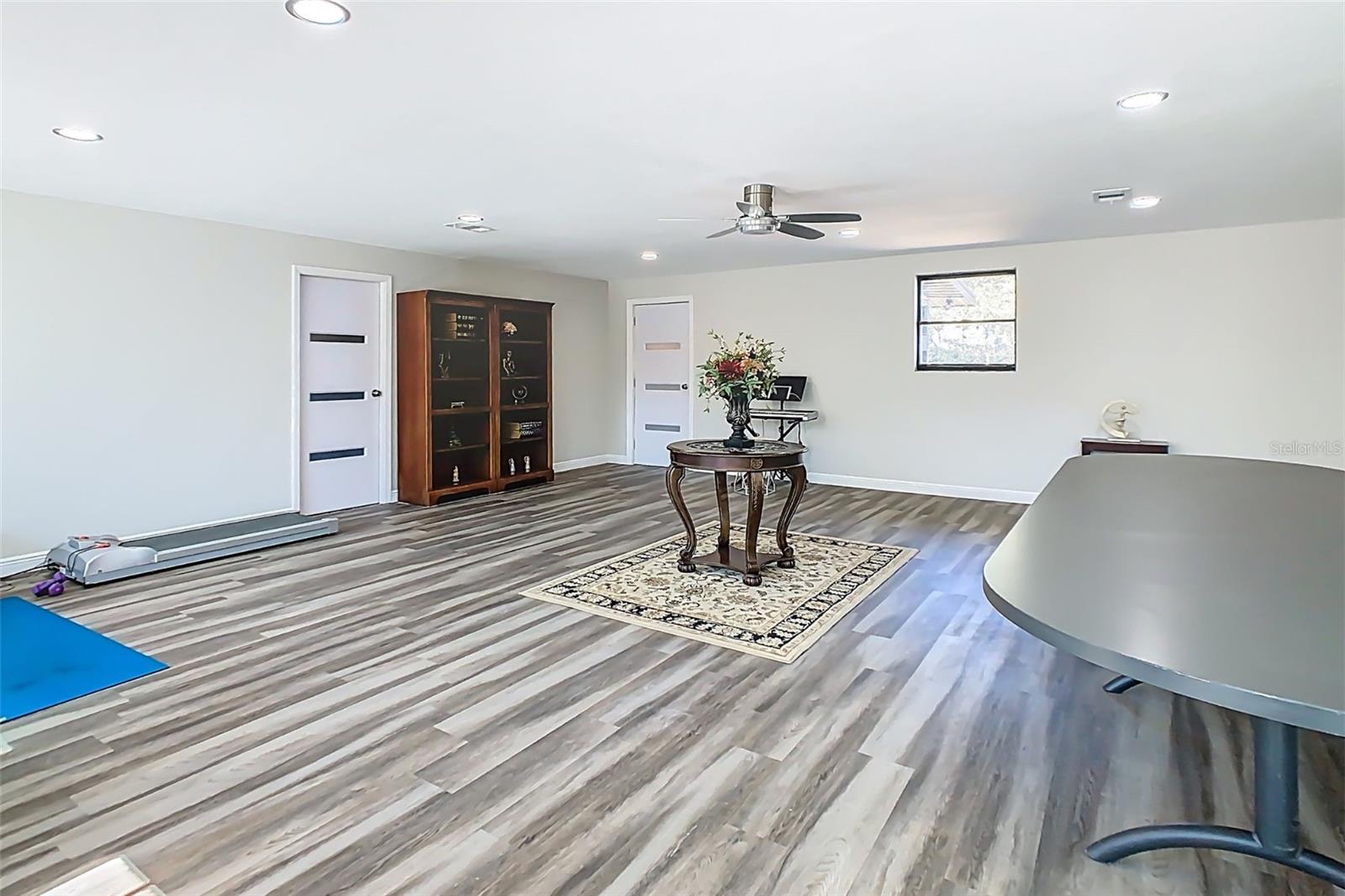 Flex room with access to bonus spaces