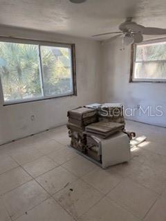 Front bedroom (bedroom 2)