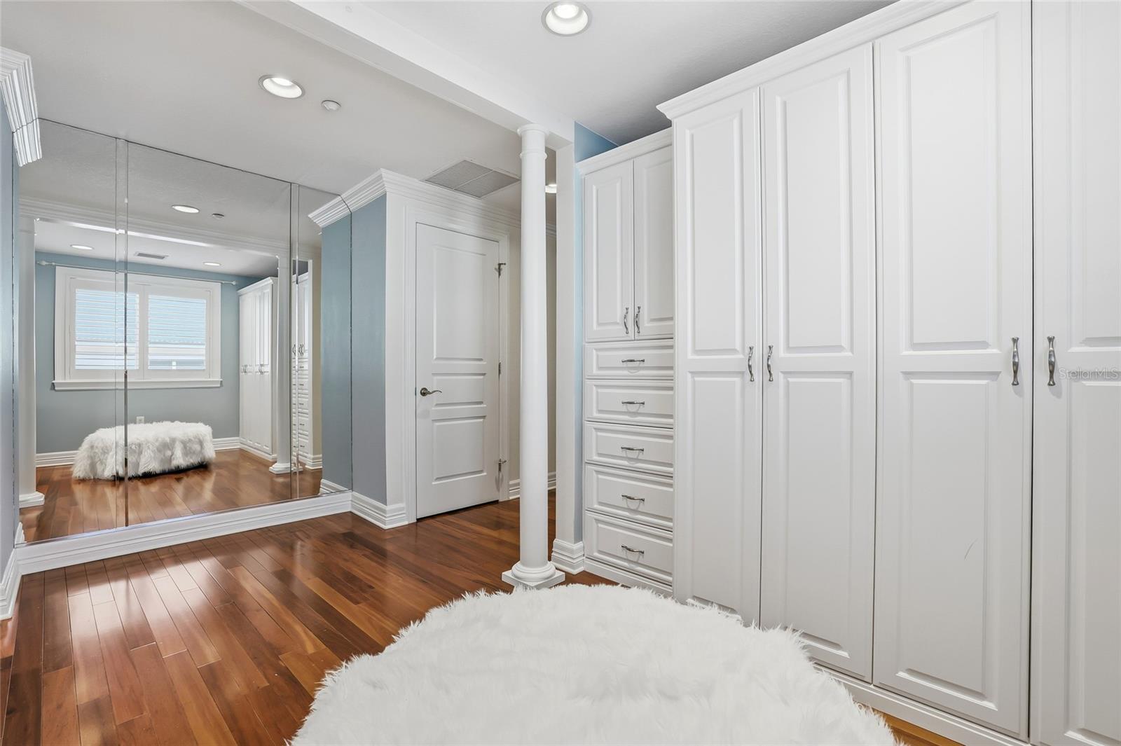 Dressing room in master suite