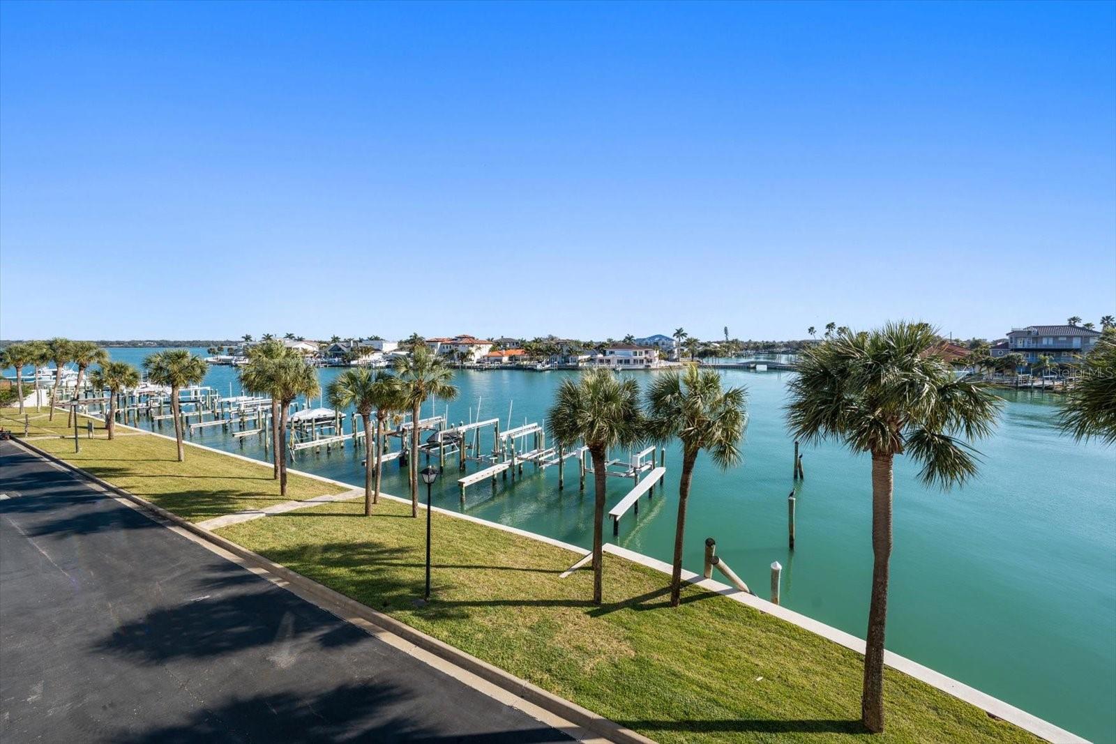 Southern views of the Intracoastal and the gulf of mexico
