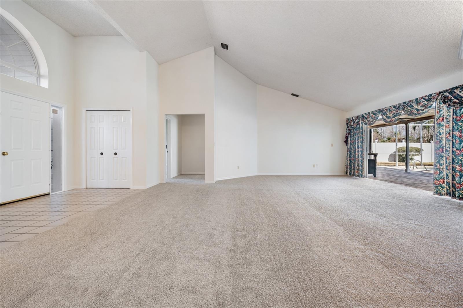 Triple pocketing sliders to pool from Living room