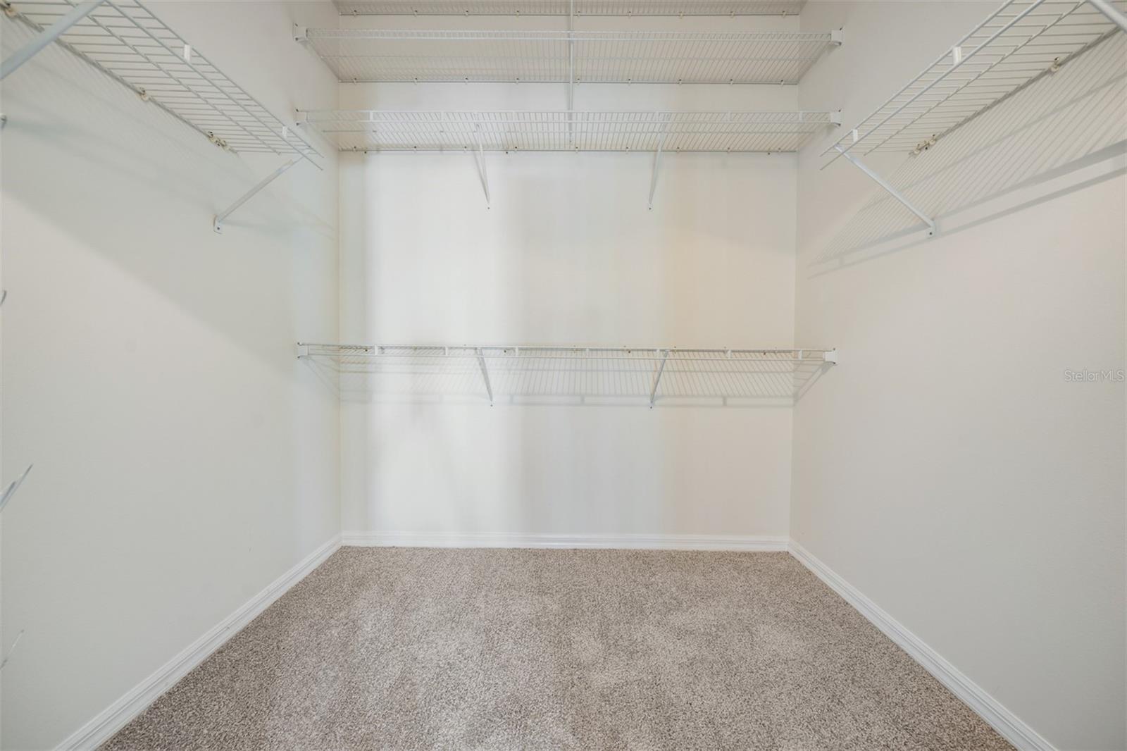 owners walk in closet