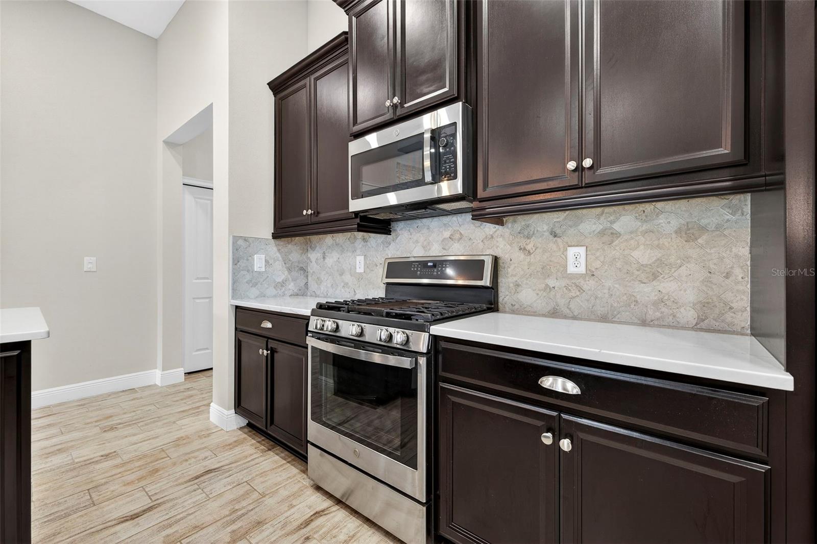 Stainless appliances