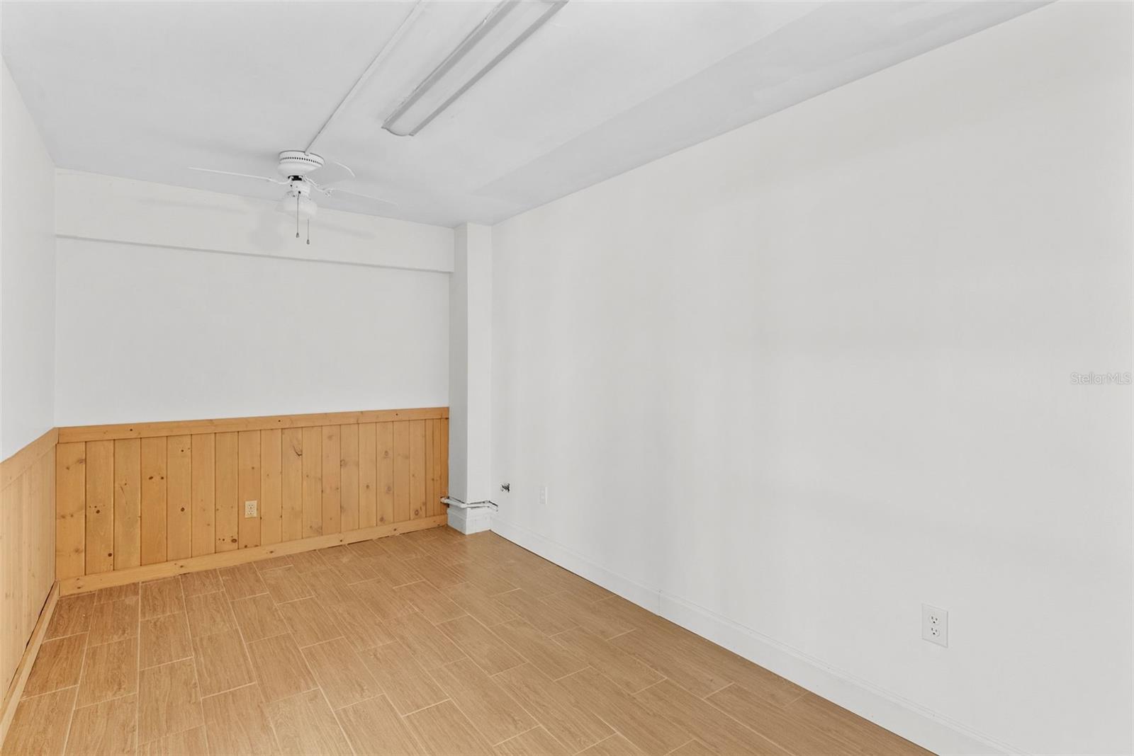 Additional room for gym or office