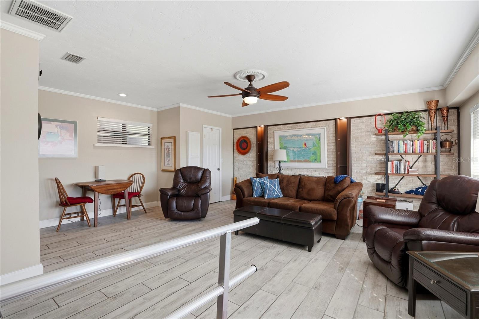 Massive Den with ramp access