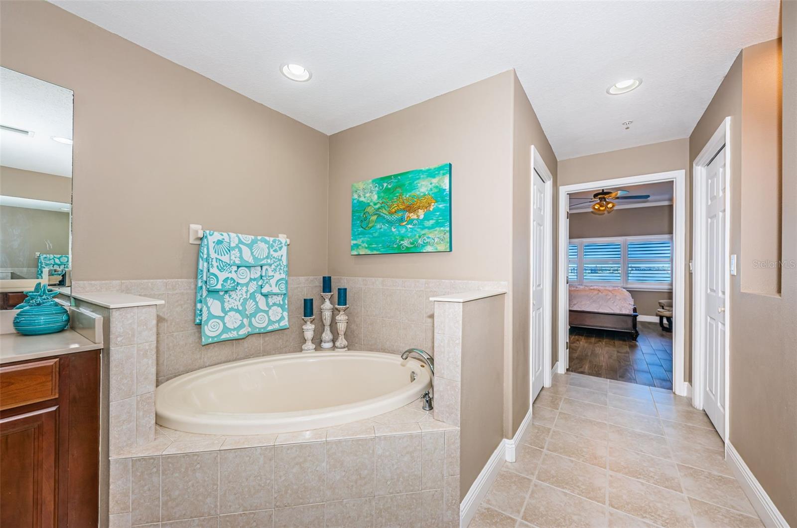 Primary Bathroom outside bedroom