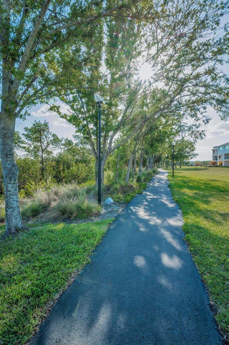 1 mile Walking, jogging, cycling Trail