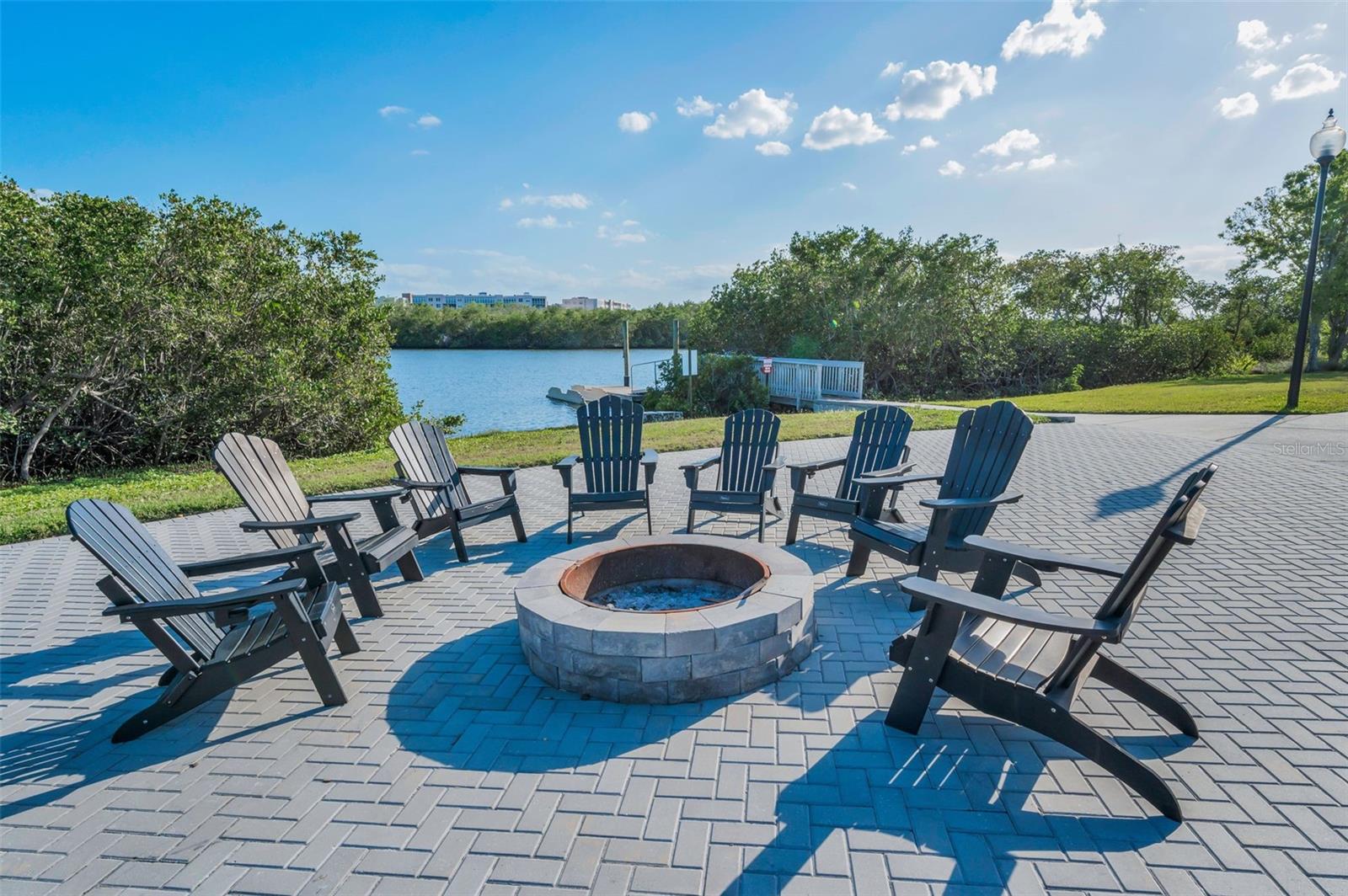 Common Area Patio, Firepit & Dock for Kayak