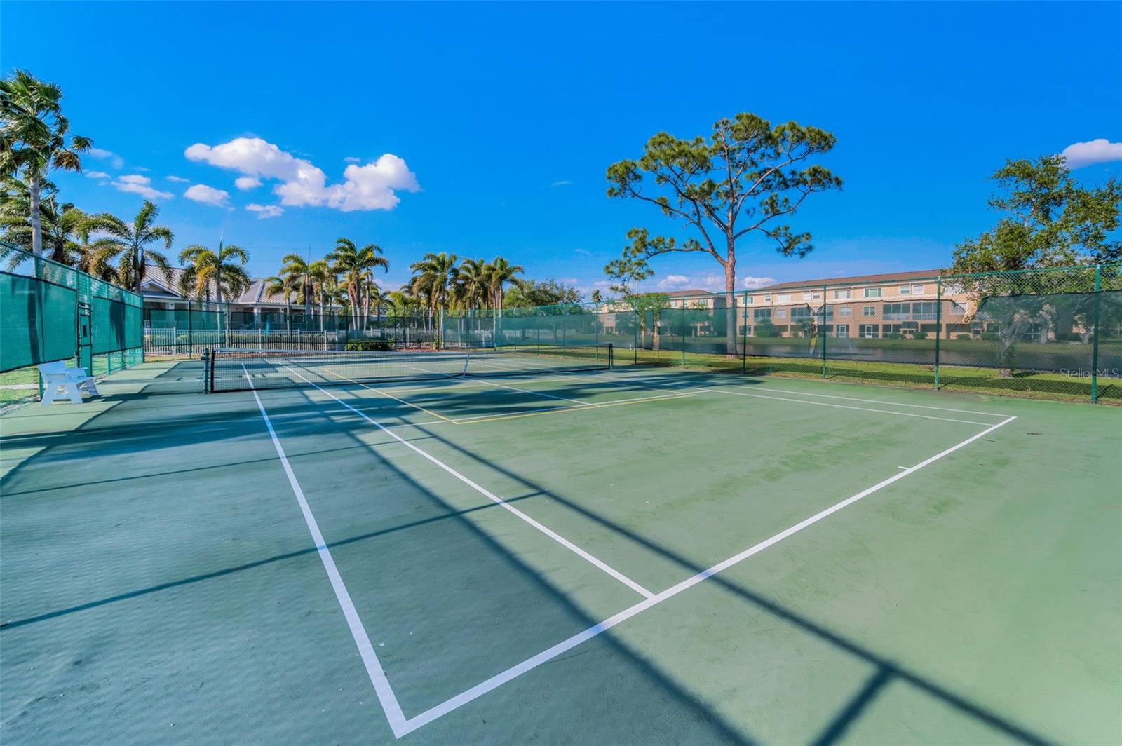 pickleball courts