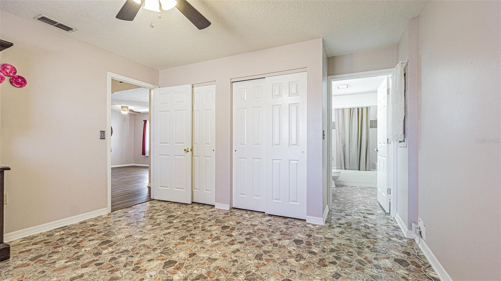 Owners retreat with bath ensuite