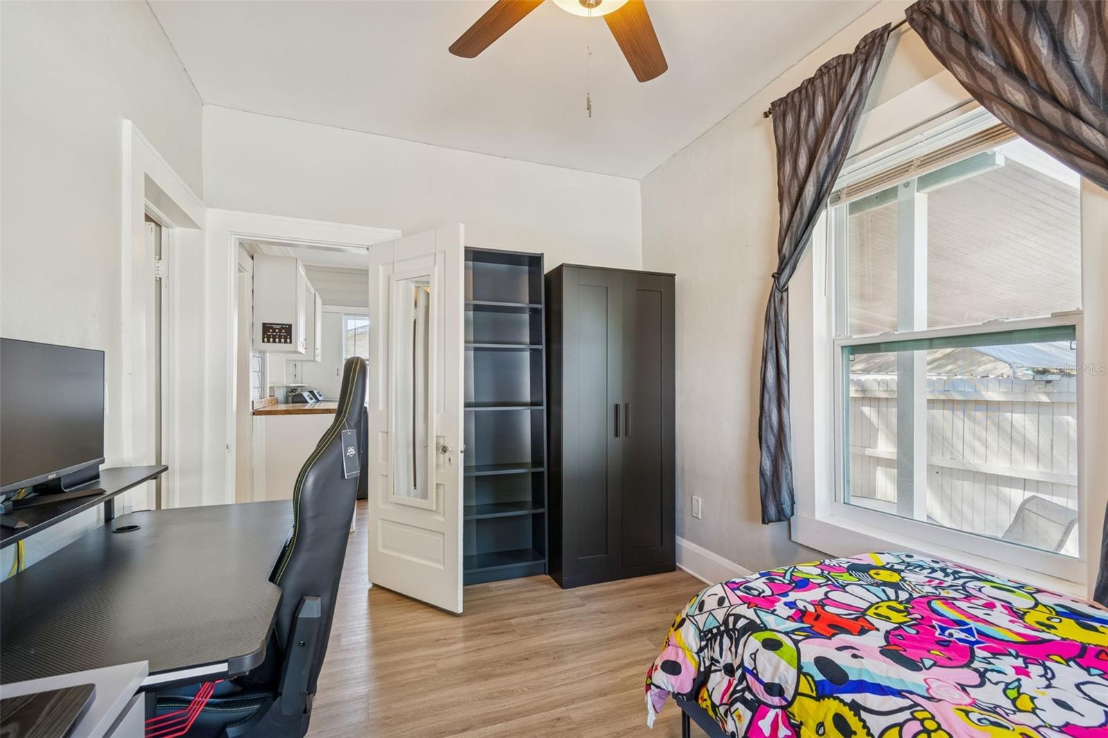 Bonus room/Den/Office