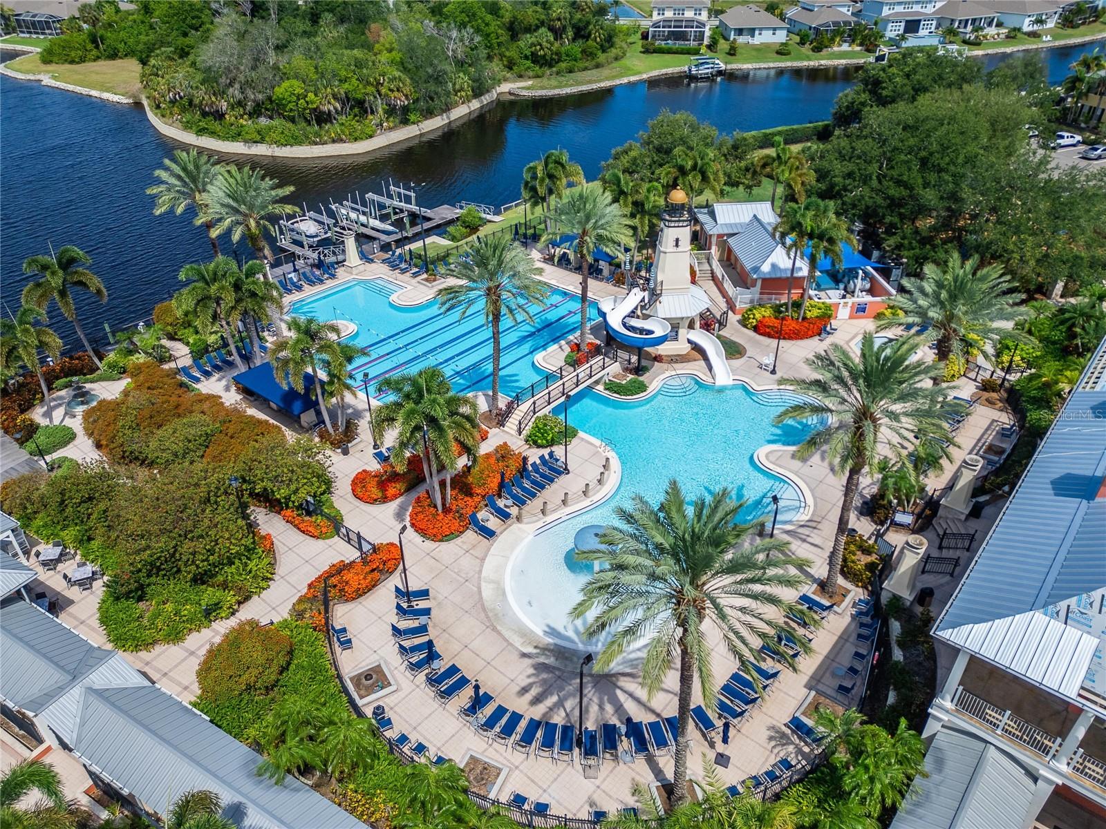 Community Pool/Clubhouse