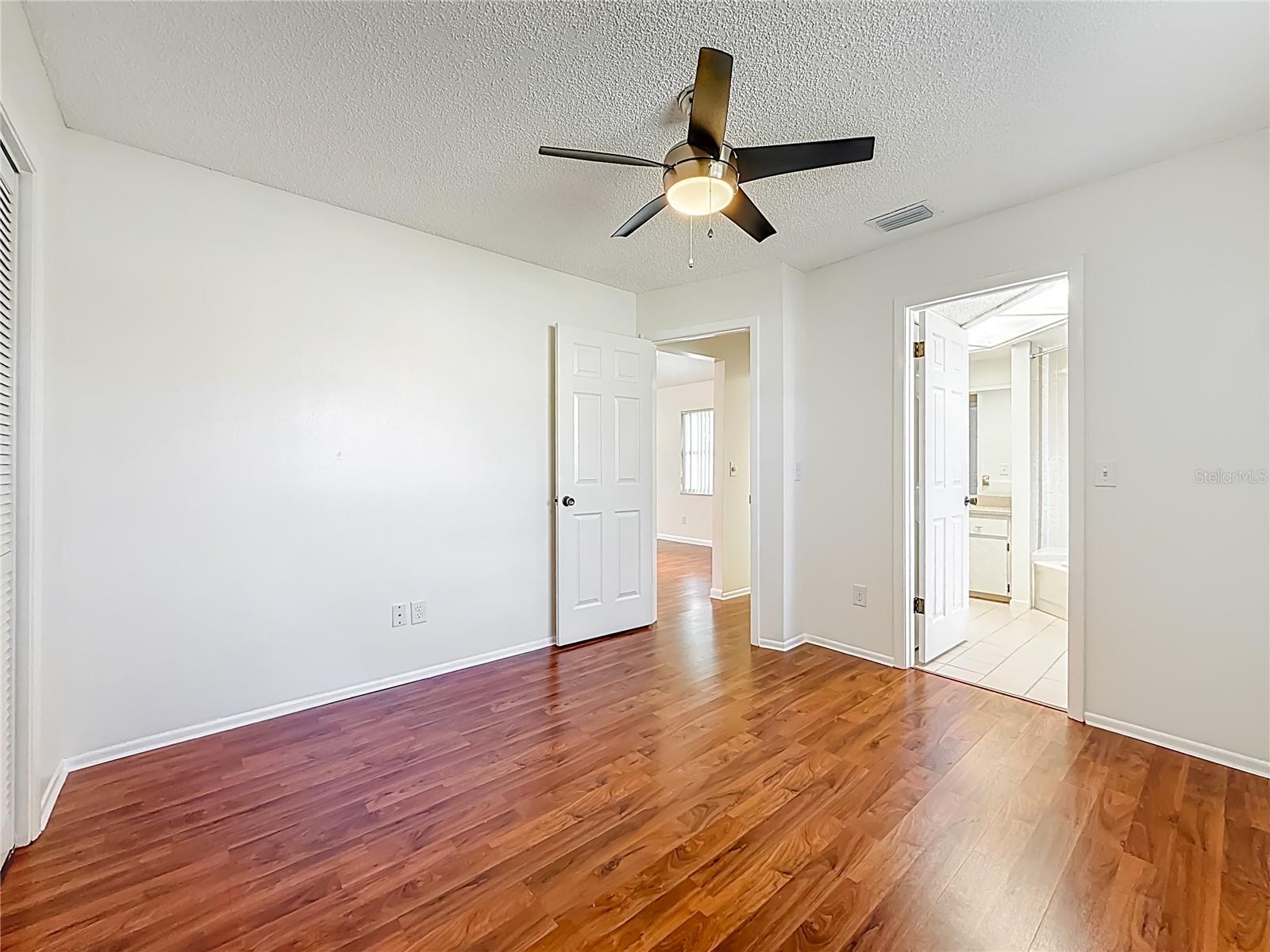 Bedroom 2 - Hall Bath Access
