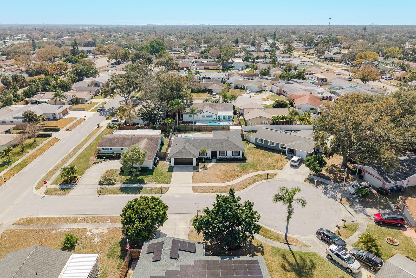 So close to Pinellas Trail!