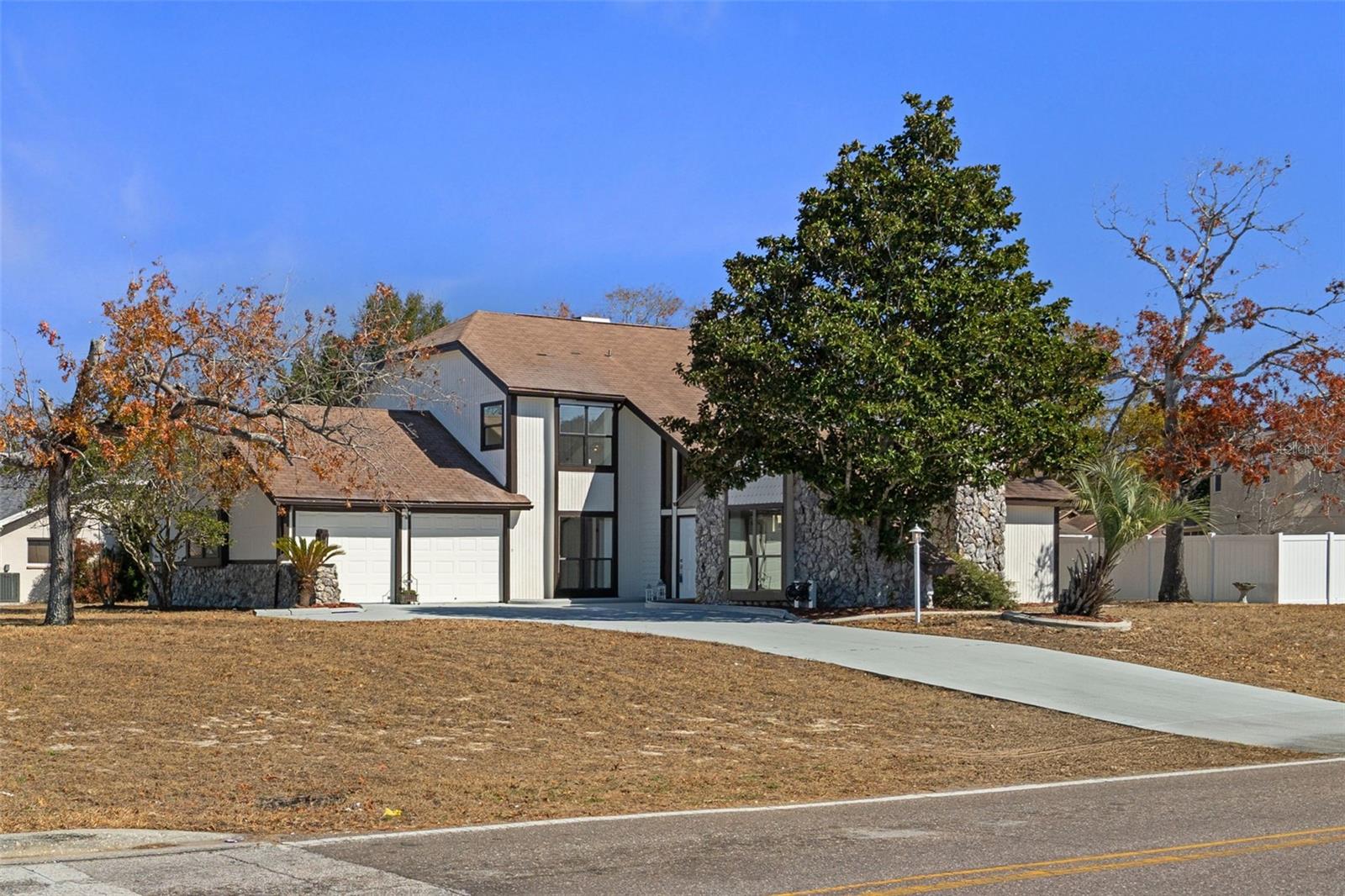 Wow, what a gorgeous Home