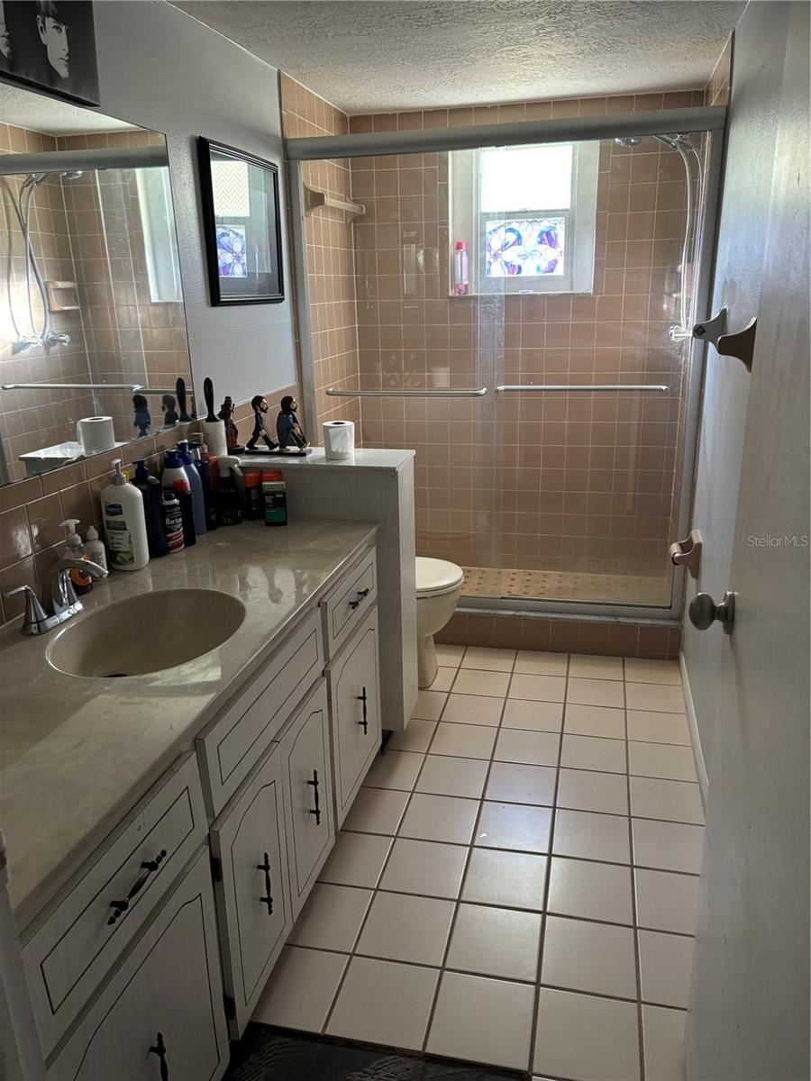 En Suite bathroom in second bedroom