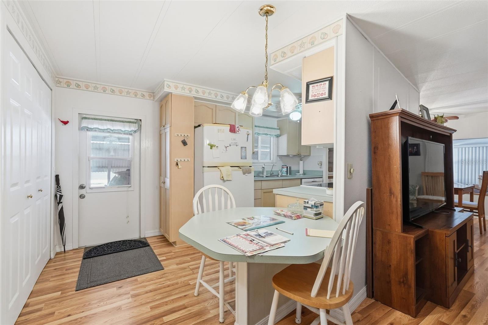 Additional Dining Space in Kitchen
