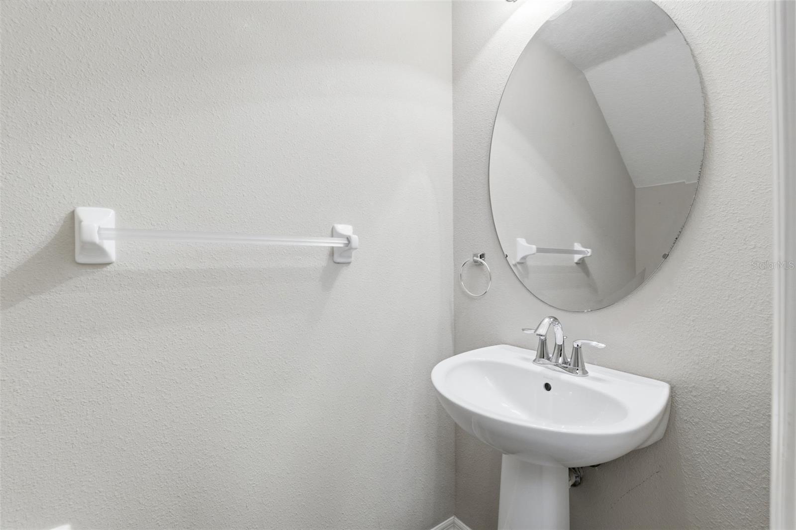 Main floor Powder room